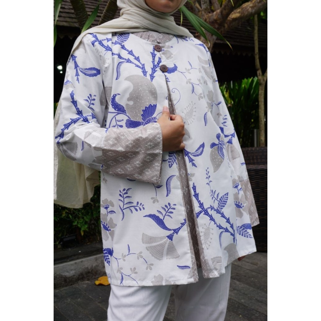 Blouse Batik Wanita Kancing Depan - Atasan Batik Jogja Modern Lengan Panjang - Atasan Batik Kerja Fo