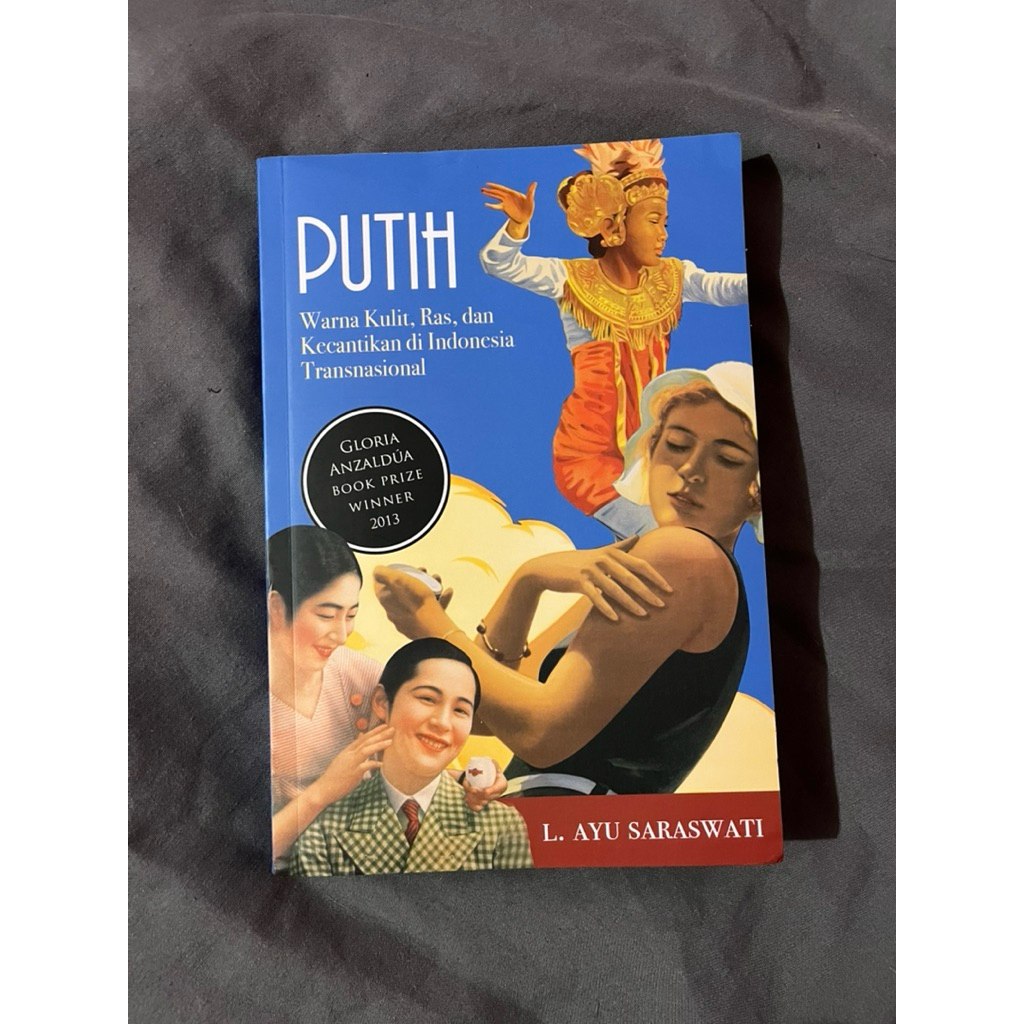 Putih - L Ayu Saraswati