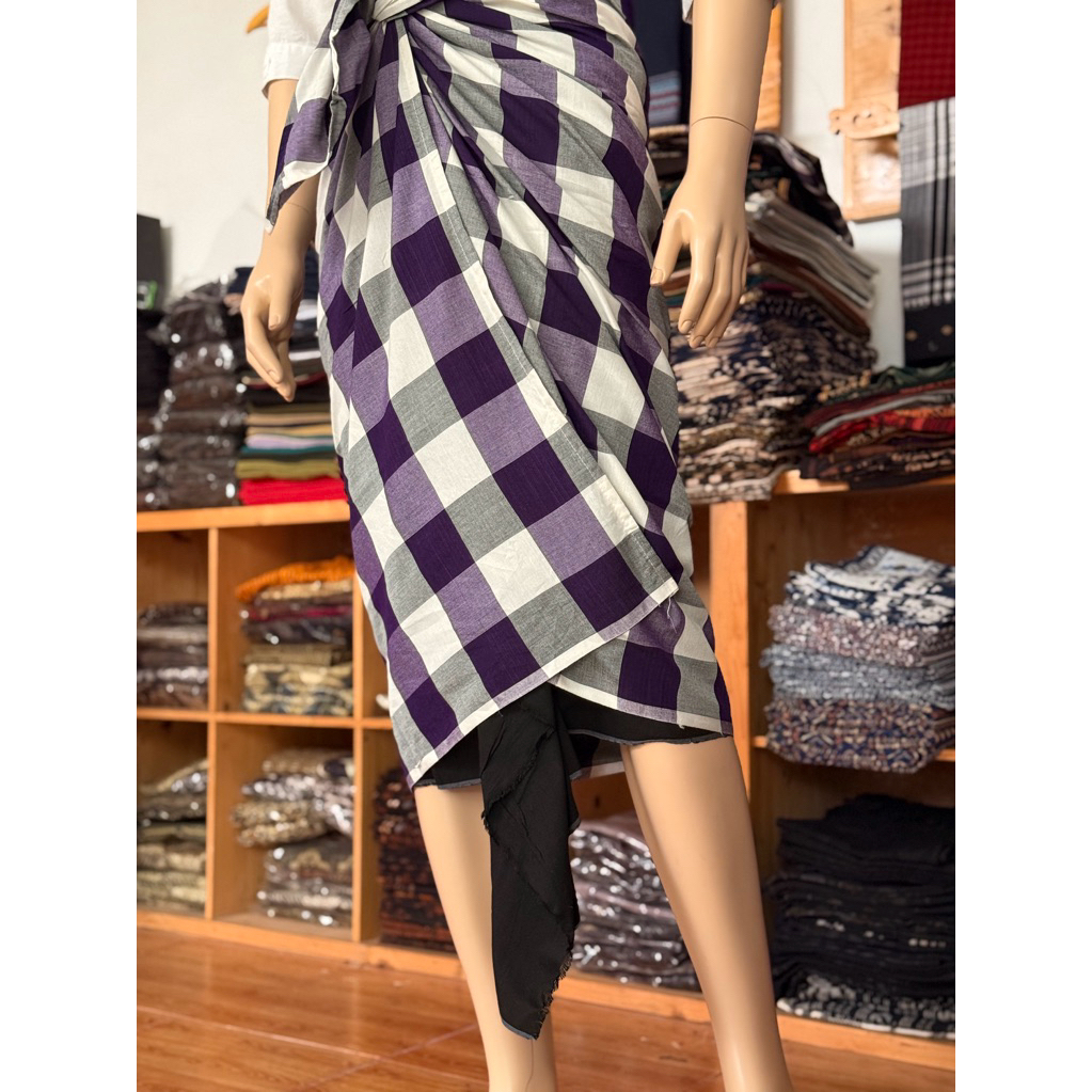 TERLARIS Saput endek lurik