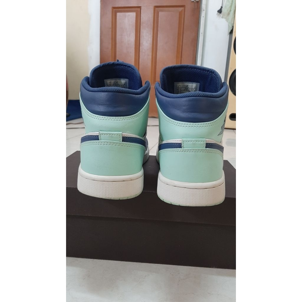 nike air jordan mid original no box