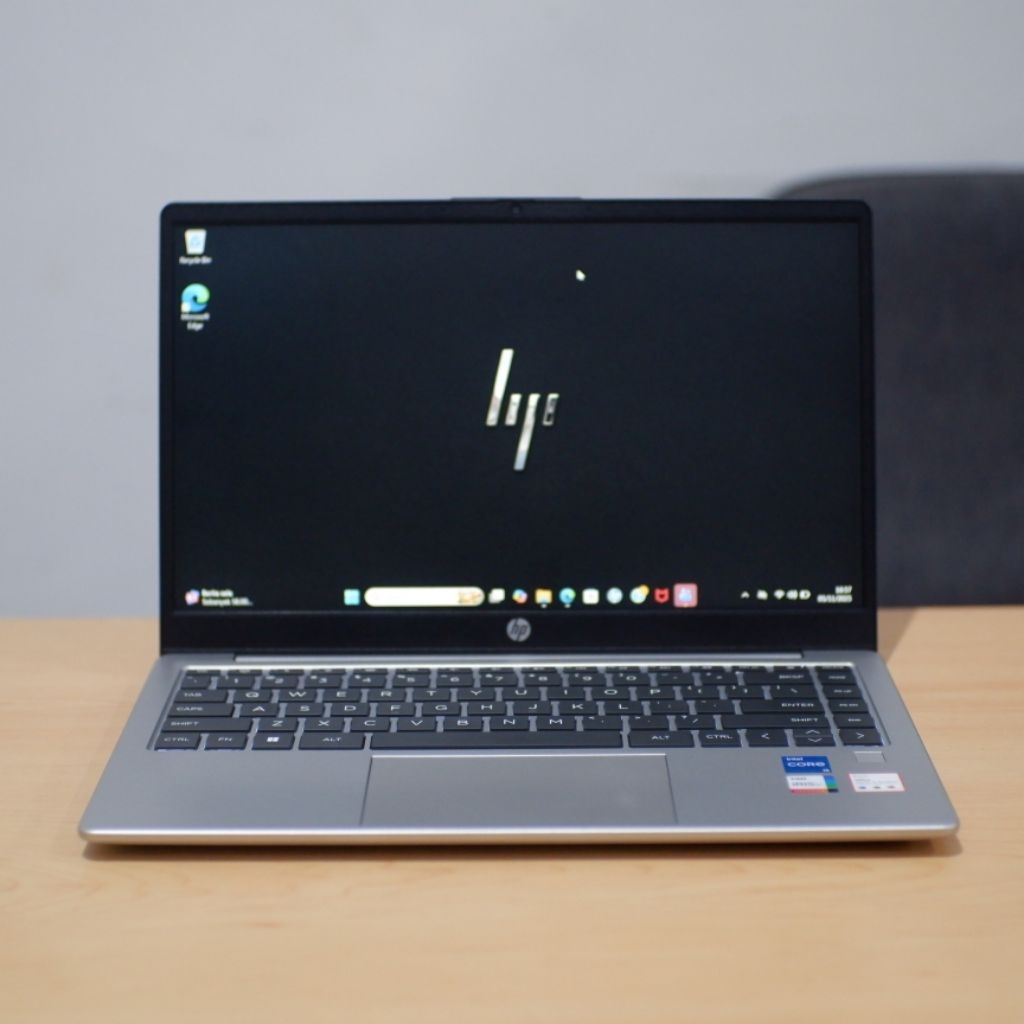 HP 240 G10 | i5 1335U