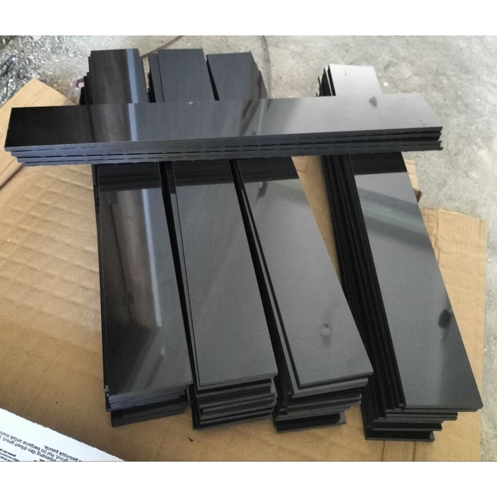 Lis/plin granit hitam glossy ukuran 8x60cm  8x50cm 8x40cm 8x30cm