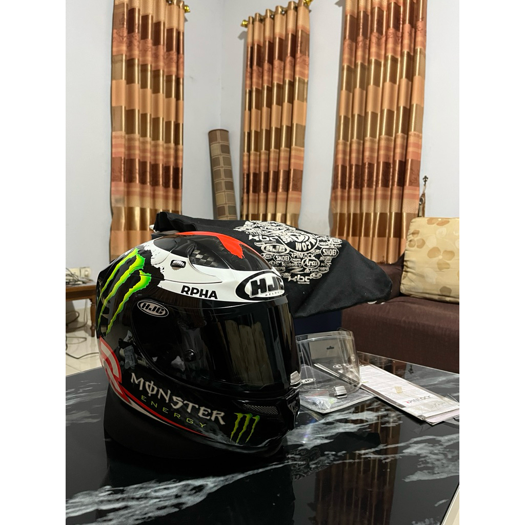 hjc rpha 10+ lorenzo carbon