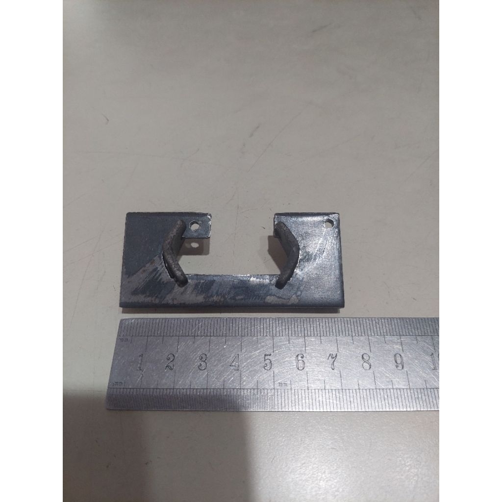 hak tengah/pengait tengah timbangan duduk 300kg/500kg manual CB hybrid digital bahan besi