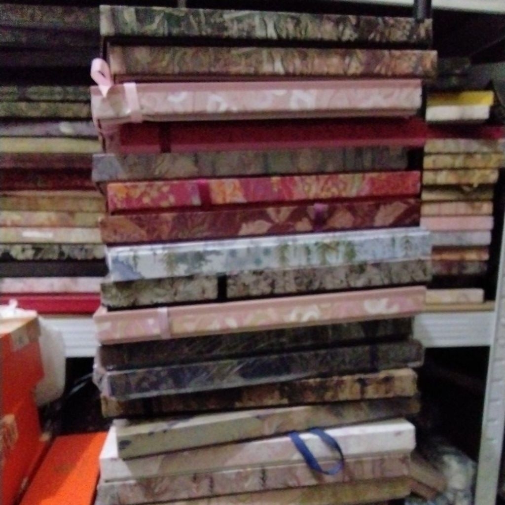 scarf buttonscraves new lengkap box- holiday, yucca, Frozen, Parisian, Medina, royale, Switzerland, 