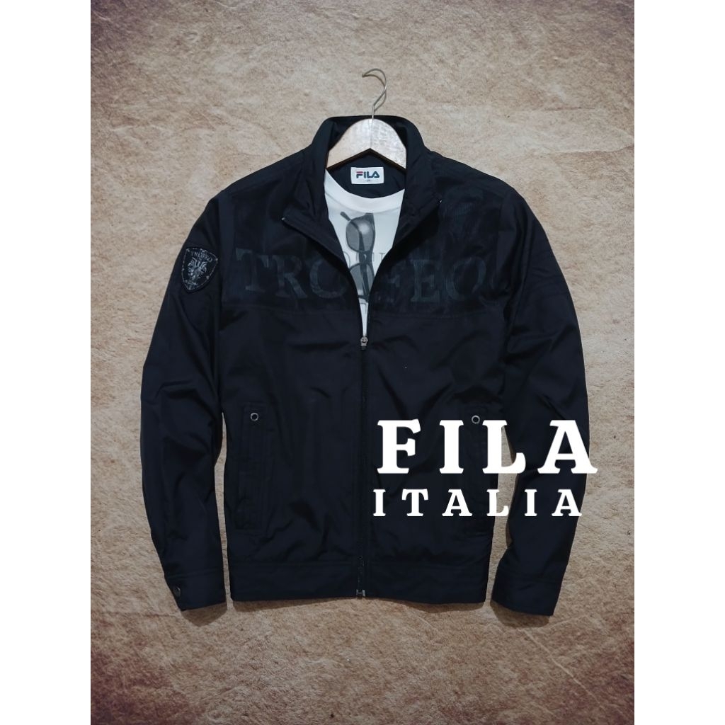 Jaket track keren FILA recomend second/bekas/preloved