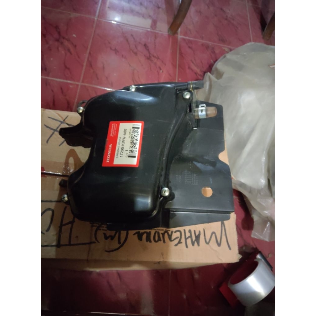 Rumah Filter Udara Revo 110 Revo Absolute Box Filter Assy Revo 17200-KWW-A80 Ori AHM