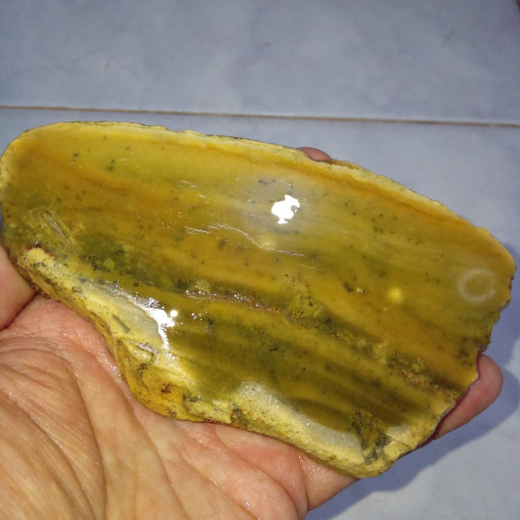 Natural Lempengan Batu Akik Pancawarna Semi Kristal
