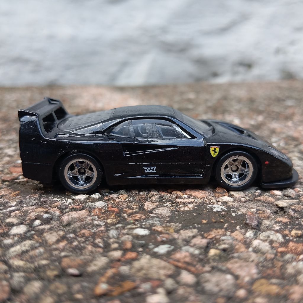 Hot wheels Ferrari F40 Competizione custom THS super treasure hunt lot C 2026