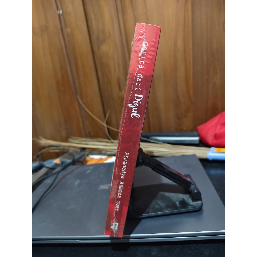 buku cerita dari digul
