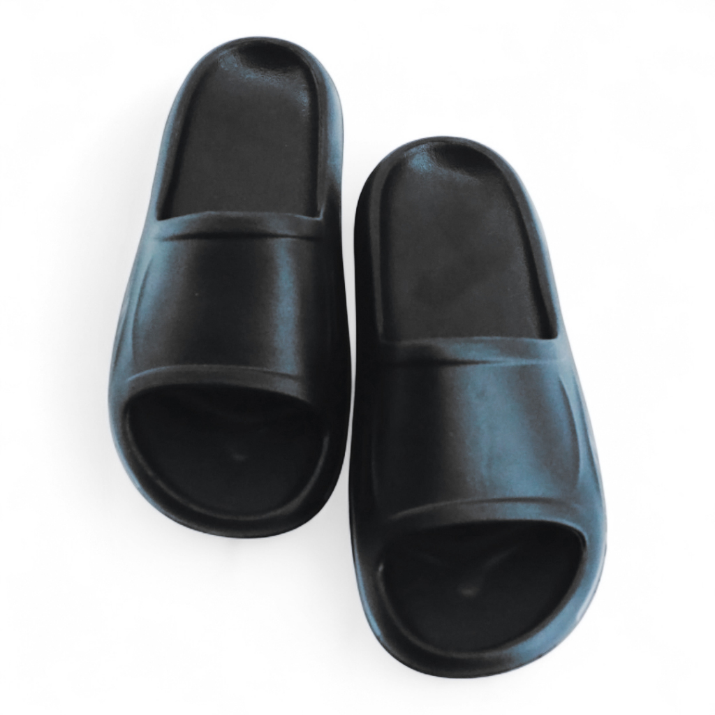 SPECS Revell Slides Sandals Black