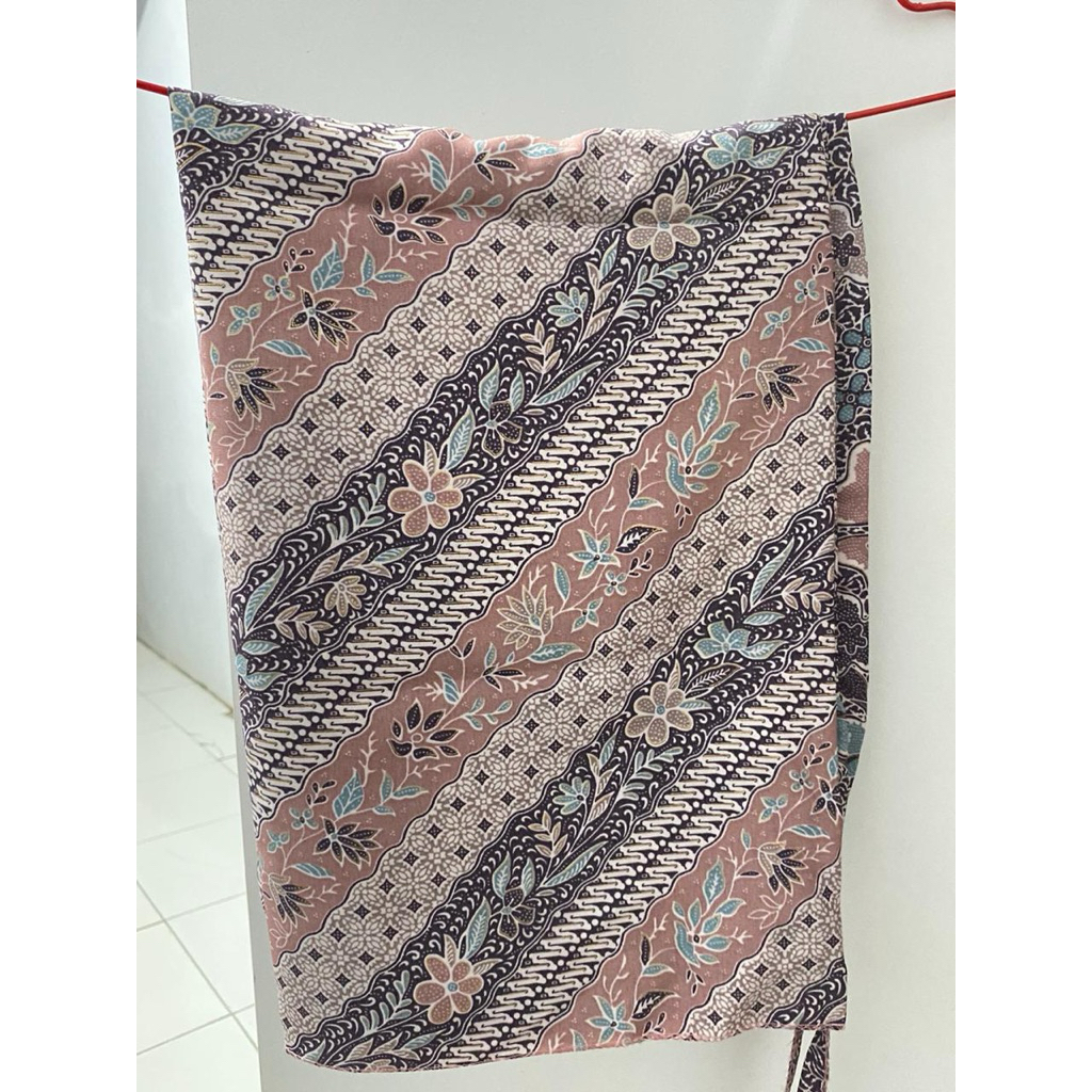 Preloved Kain lilit Batik