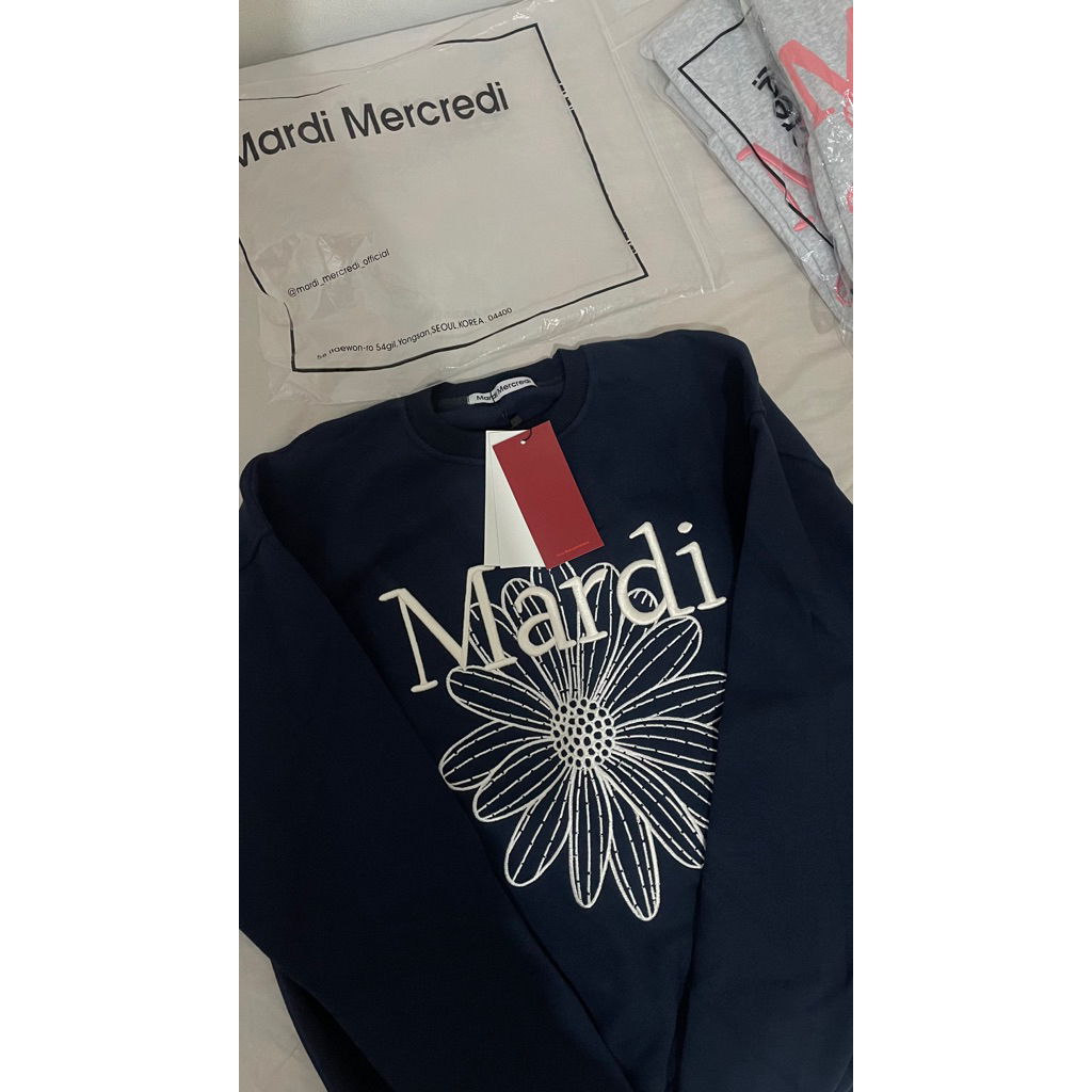 crewneck Mardi Bordir