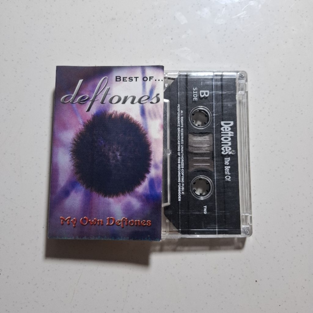 Kaset Pita Deftones - The Best Of Second