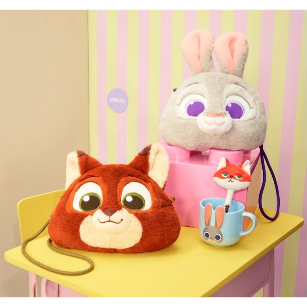 Slingbag Plush Zootopia x Miniso