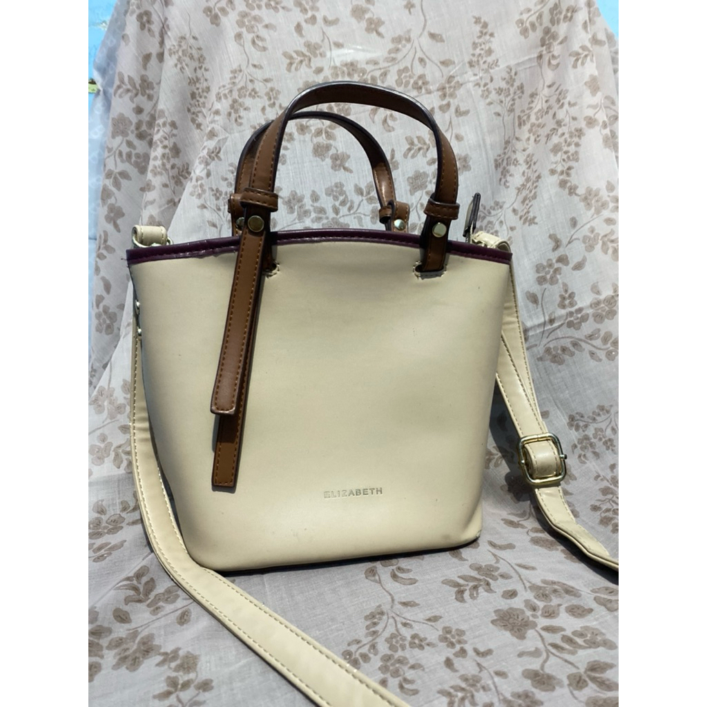 pl preloved tas slingbag elizabeth