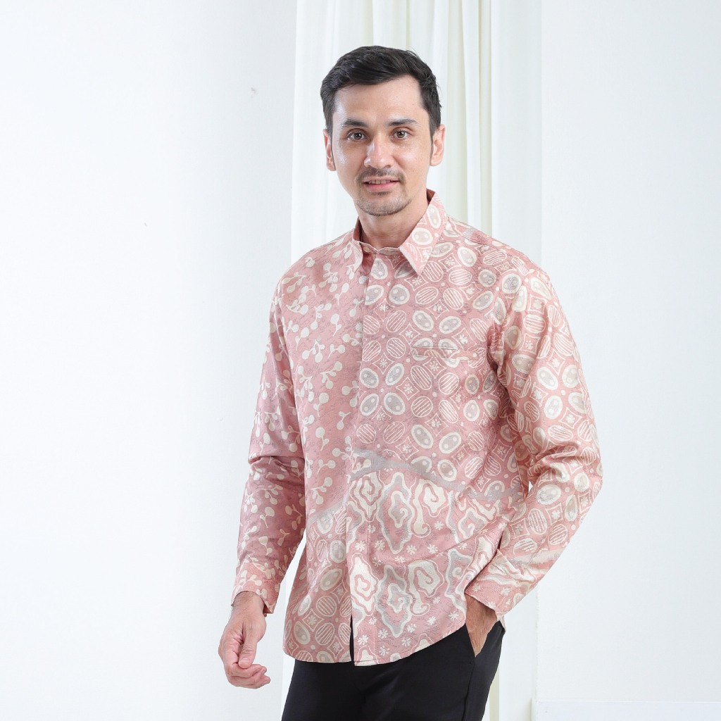 Arumi – Kemeja Batik Pria Viscose Adem Slimfit | Outfit Kondangan Couple