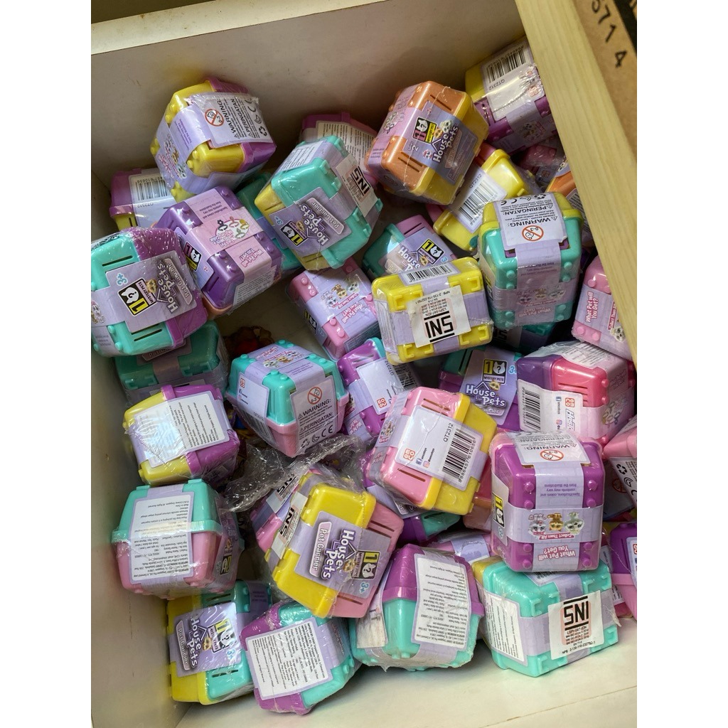(harga 1 pc) Emco House Pet mainan binatang mystery pet blindbox