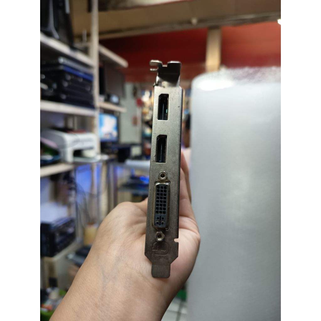 vga radeon r9 360 2 gb hp / r7 360 2 gb His