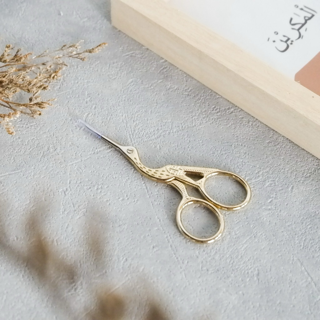 Gunting emas Kecil Bangau