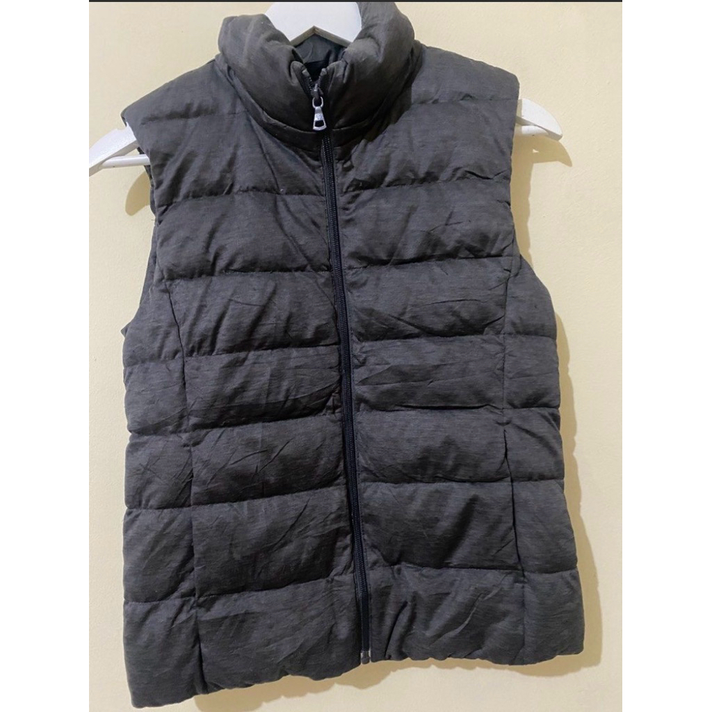 vest bulu angsa brand uniqlo