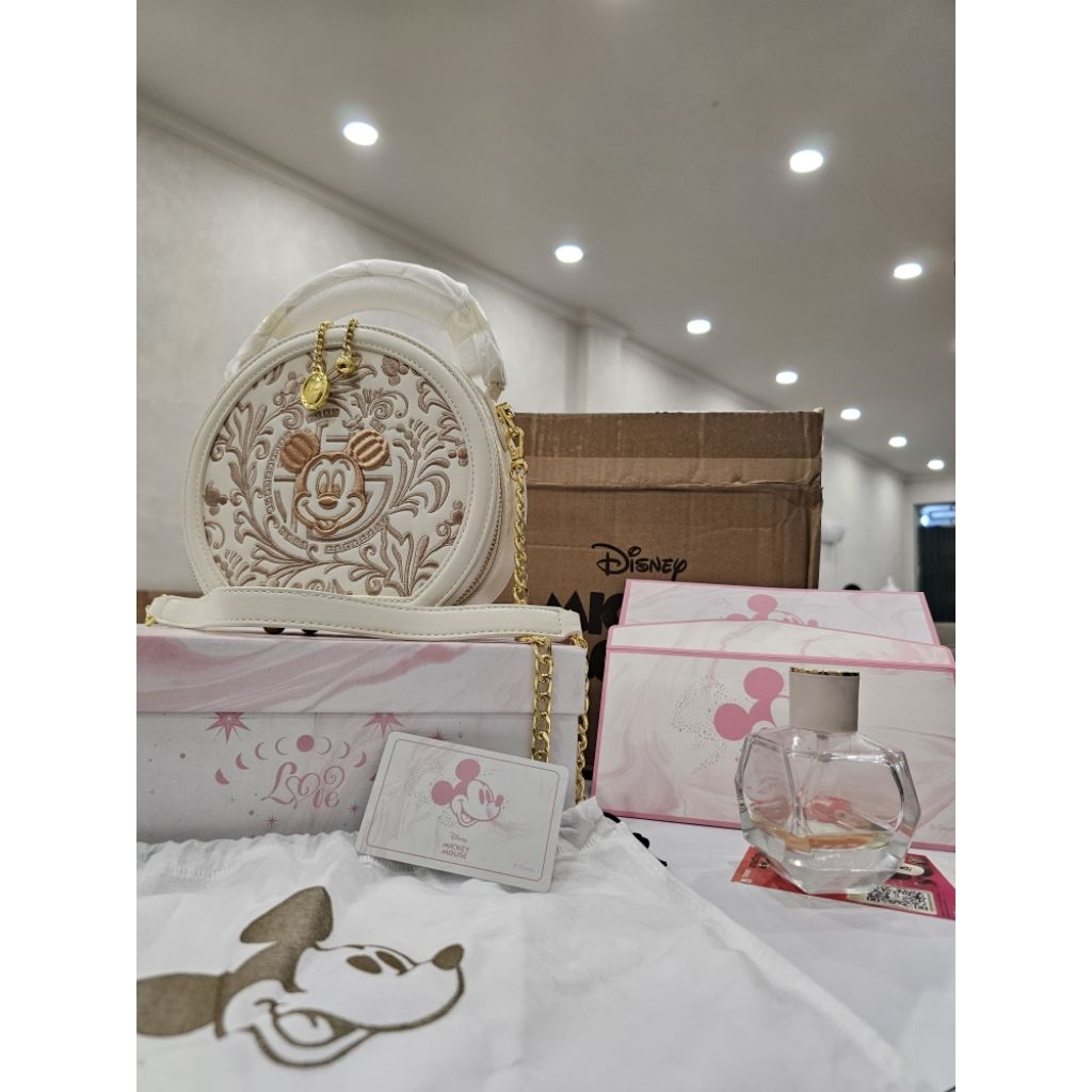 TAS DISNEY ORI JASTIP JEPANG