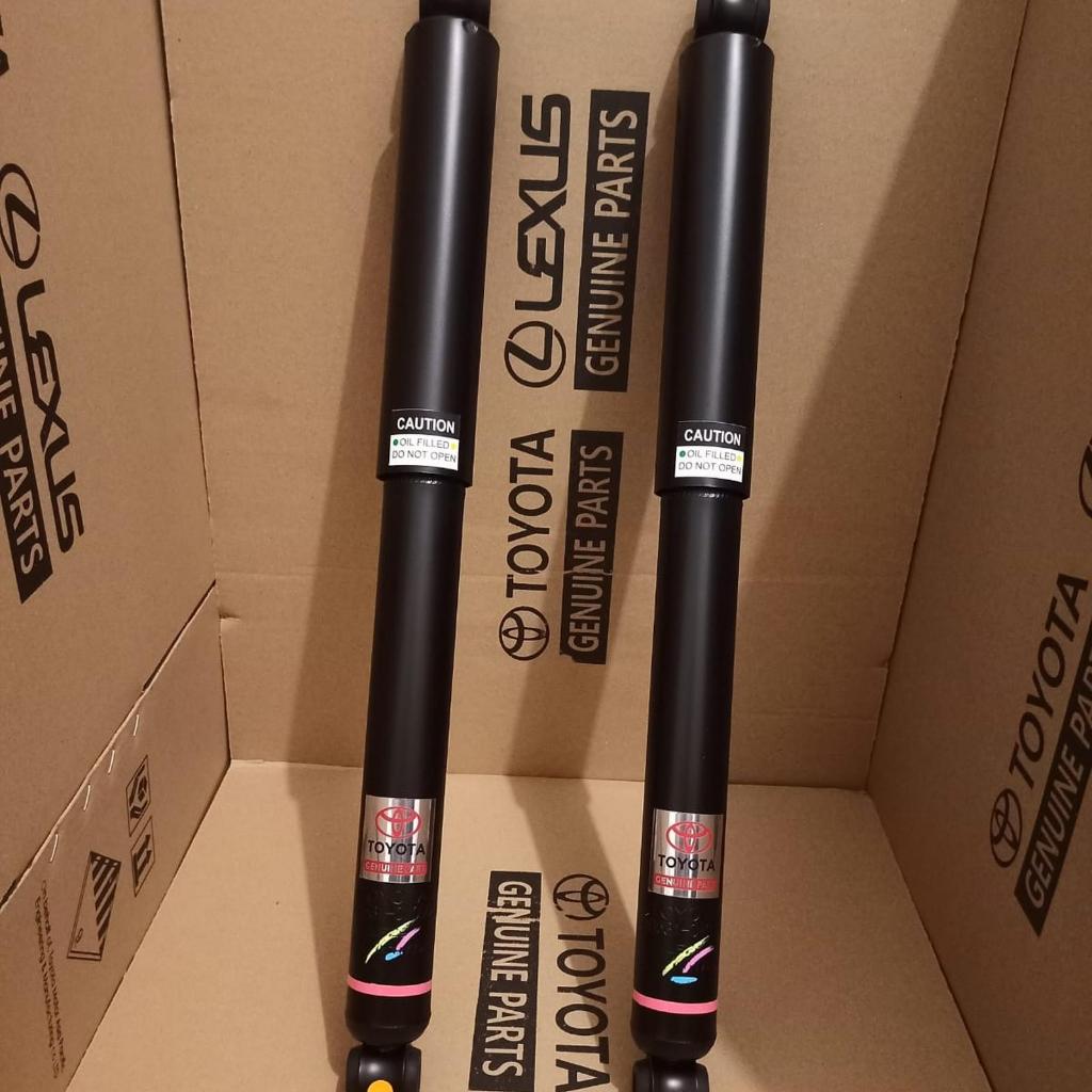 shockbreaker shock Toyota Dyna / Rino belakang ori