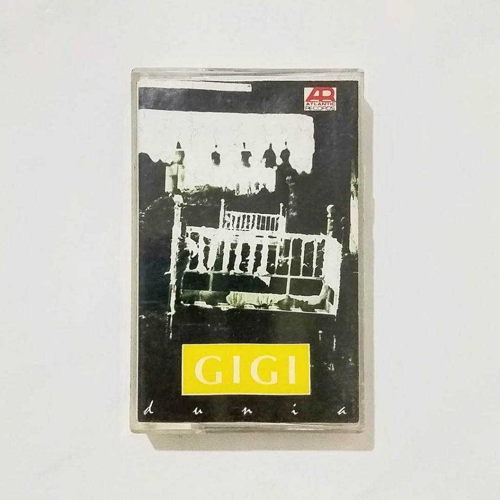 Kaset Gigi album Dunia
