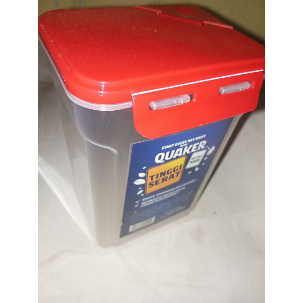 Quaker Food Storage&Container (Large) 800gr