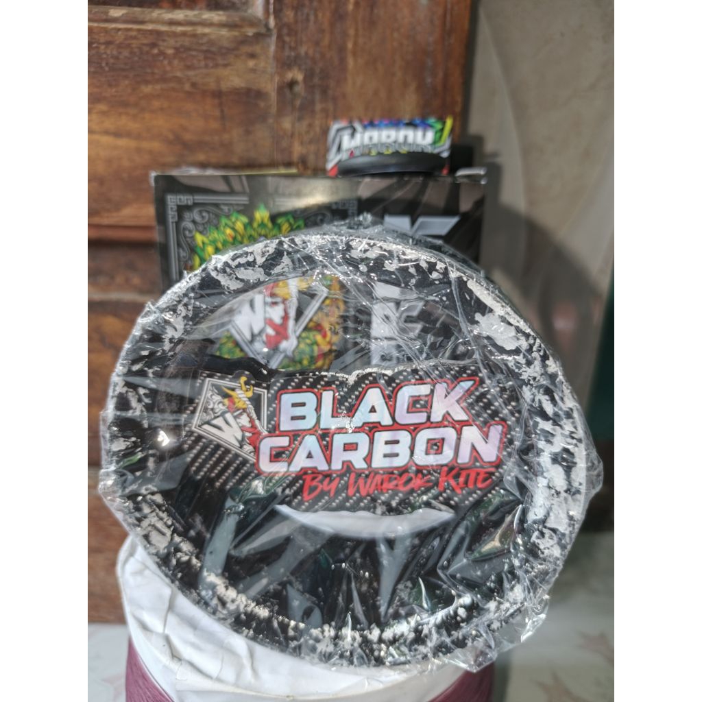 Bladu Penggulung Layangan Spesial Warok Kite