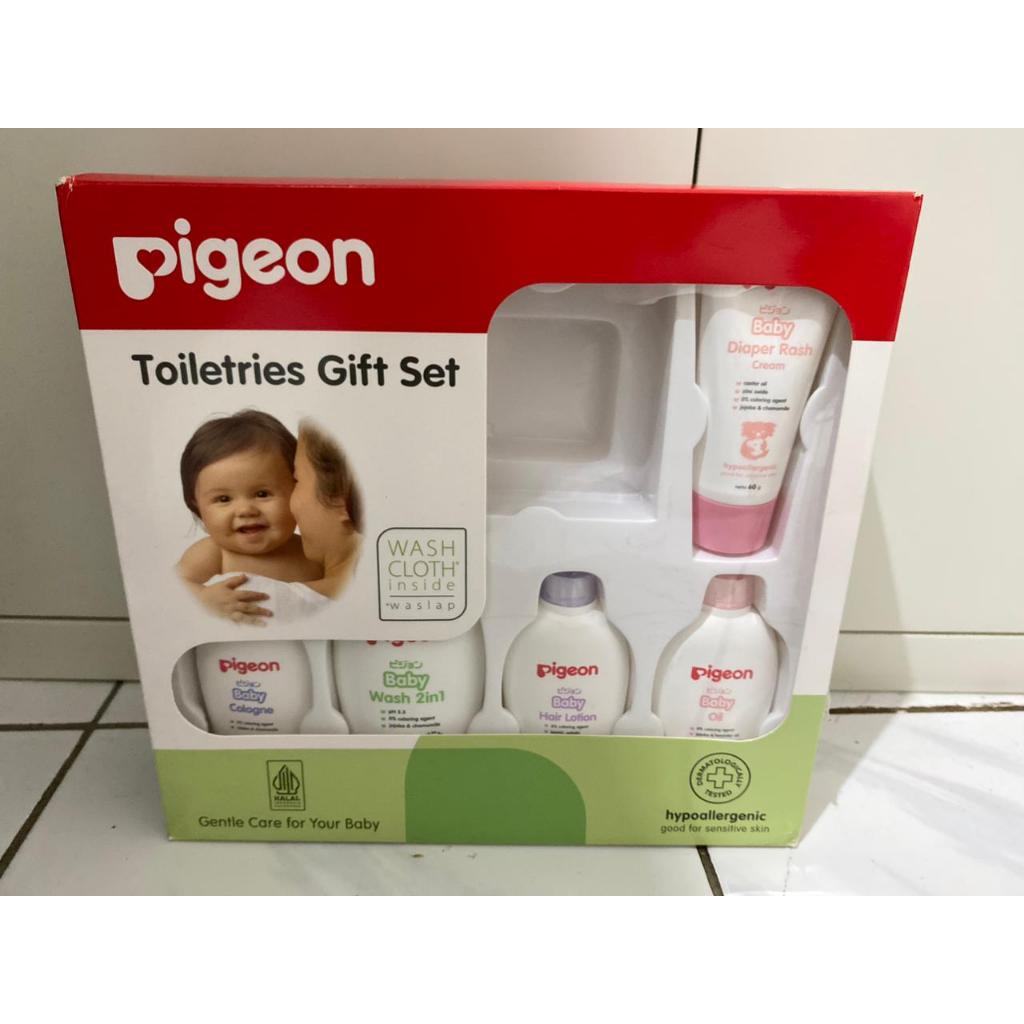 pigeon box set perlengkapan bayi (minus bedak)