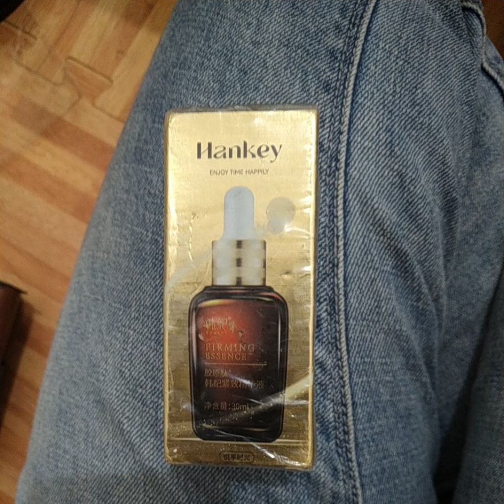 Hankey Firming Essence