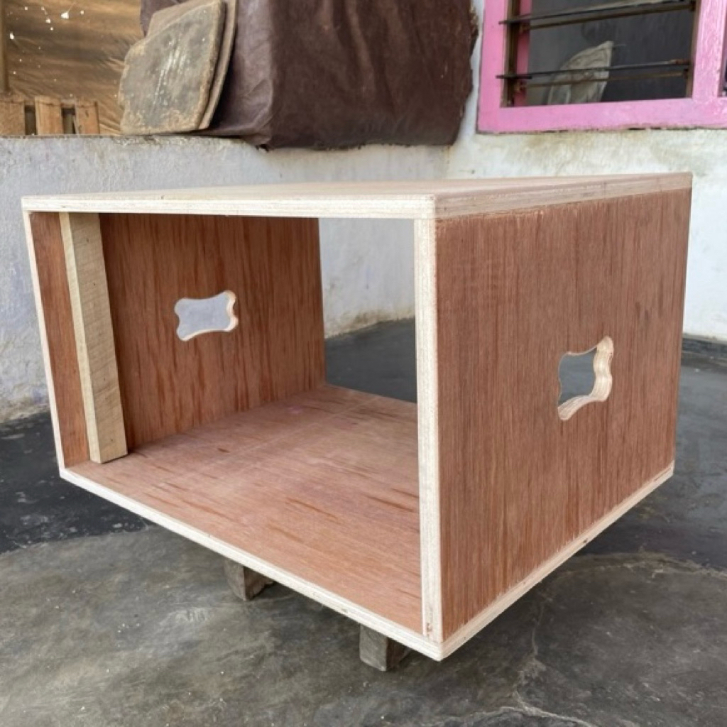 hardcase harkis rak acc ukuran 2U, 3U, 4U, 6U, 8U, 10U bahan semi meranti 15 mili