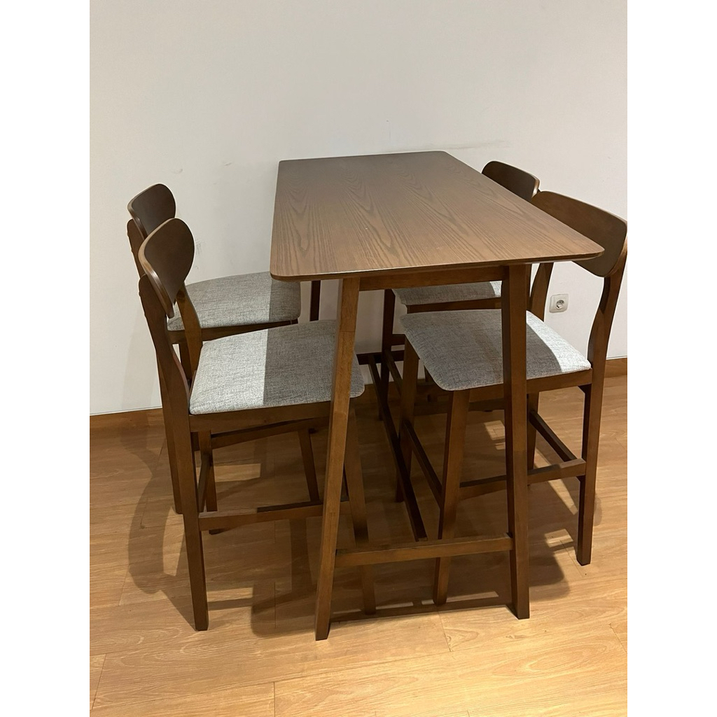 Meja Makan Bar Set Tinggi 1 Meja Kursi 4 pcs Informa Bekas