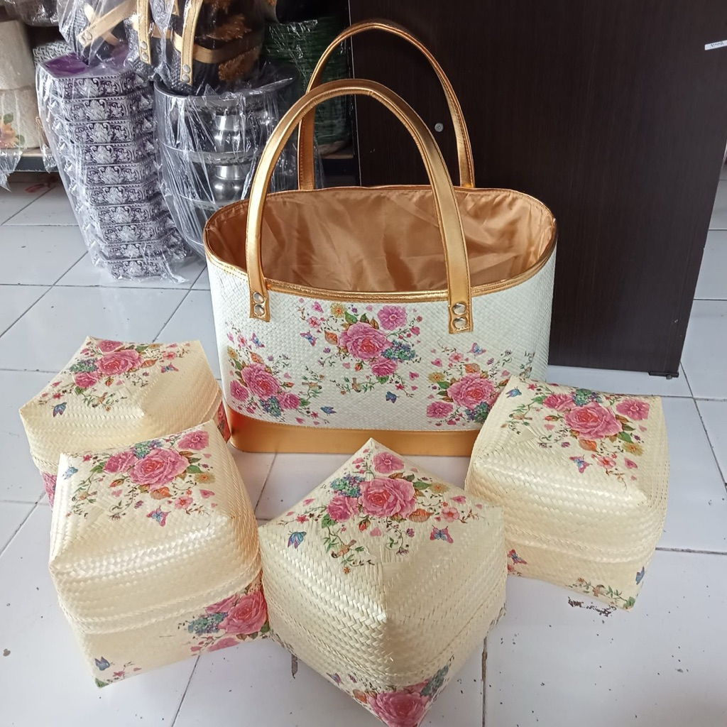 Set Pandan Keben Bambu Bunga