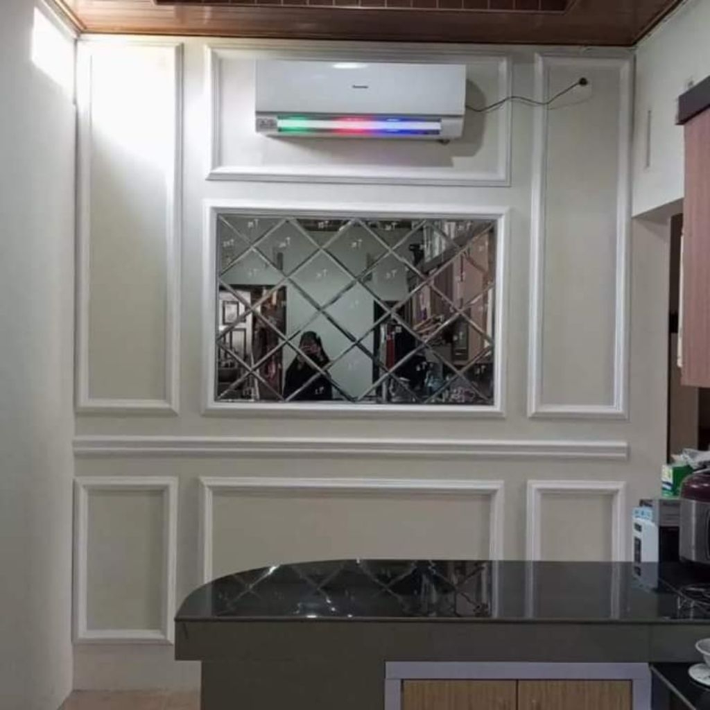 Paket Wall Moulding dan Kaca Cermin Ukuran 3M x 3M