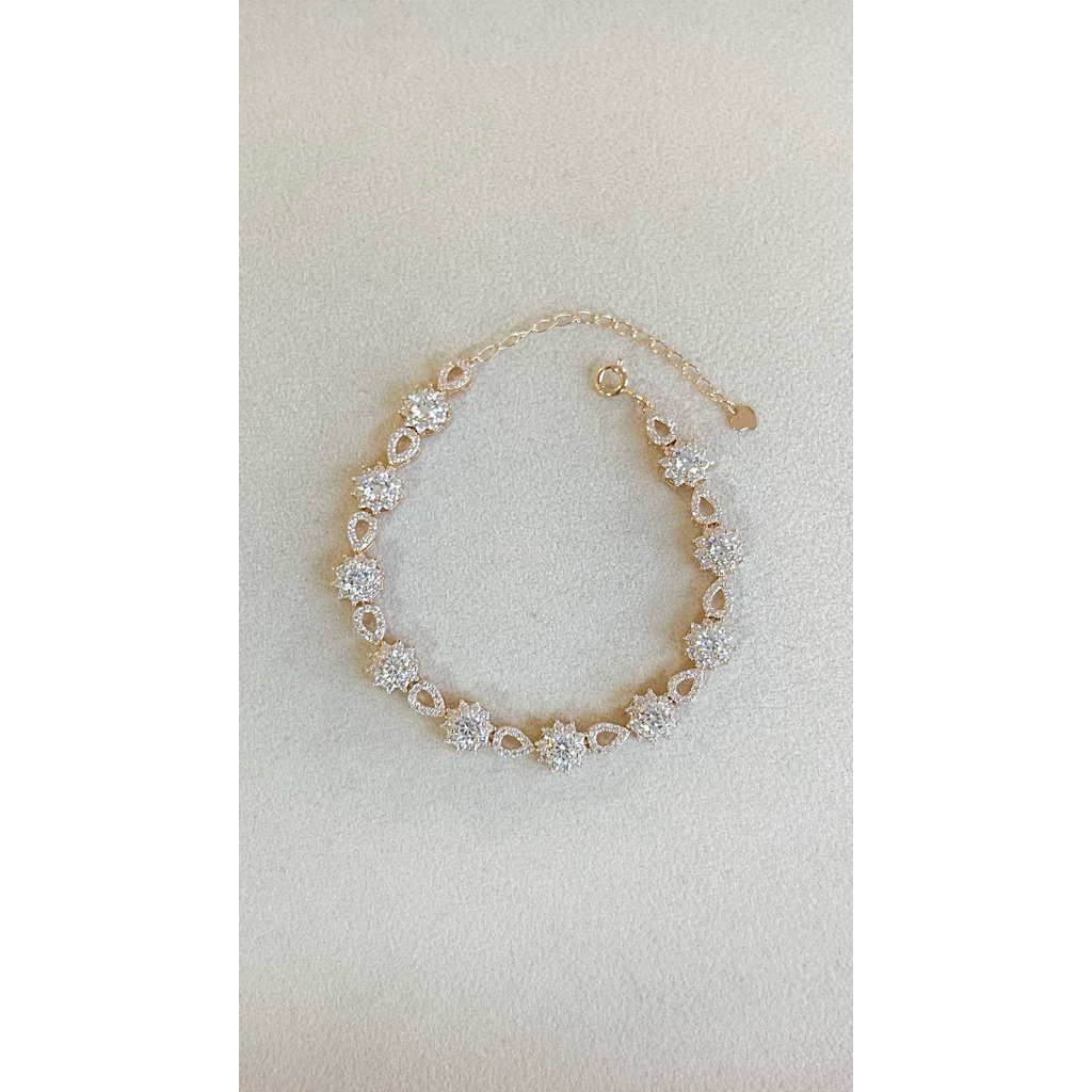 gelang permata moissanite mewah