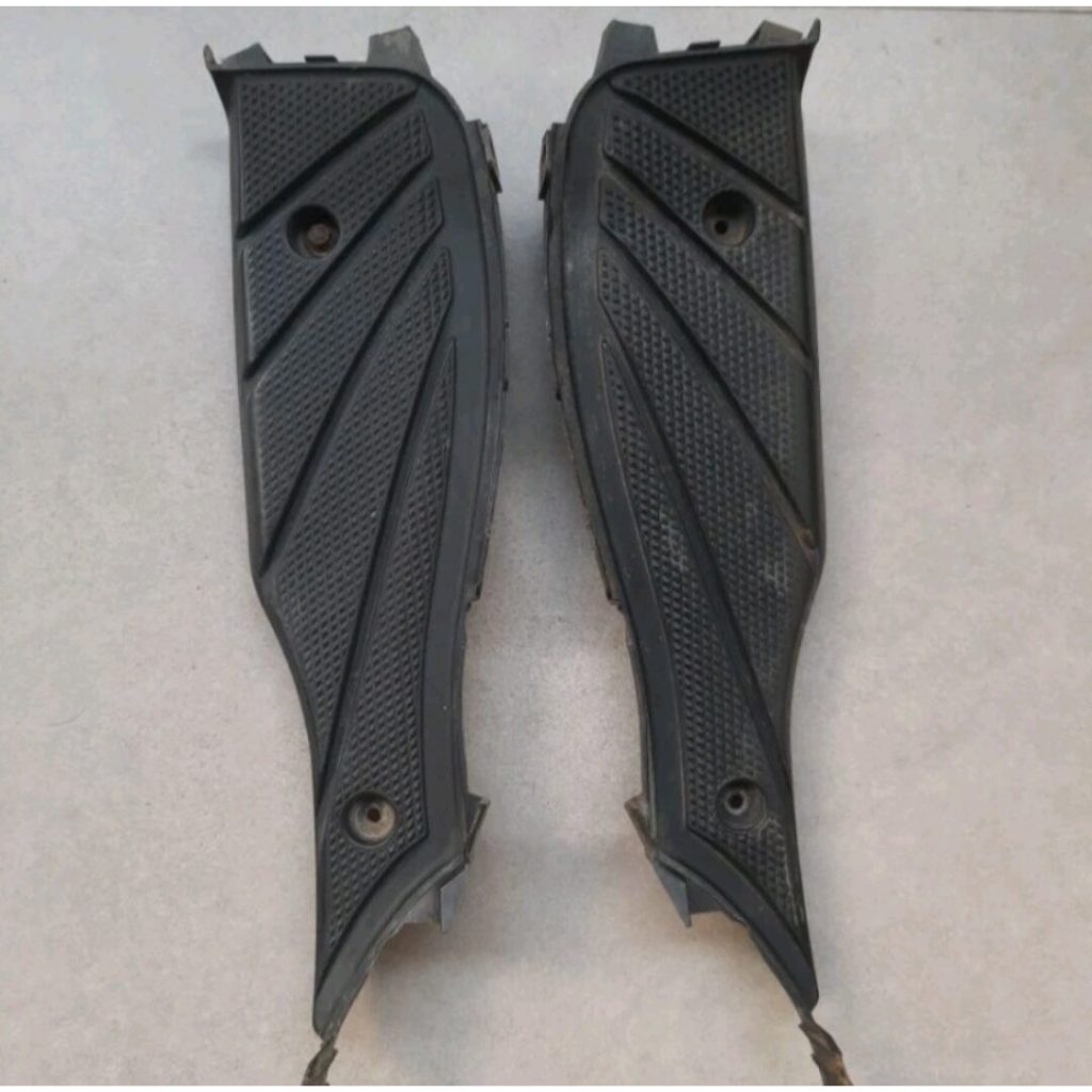 Bordes Pijakan Kaki SUZUKI SKYWAVE Narita BIYUACC
