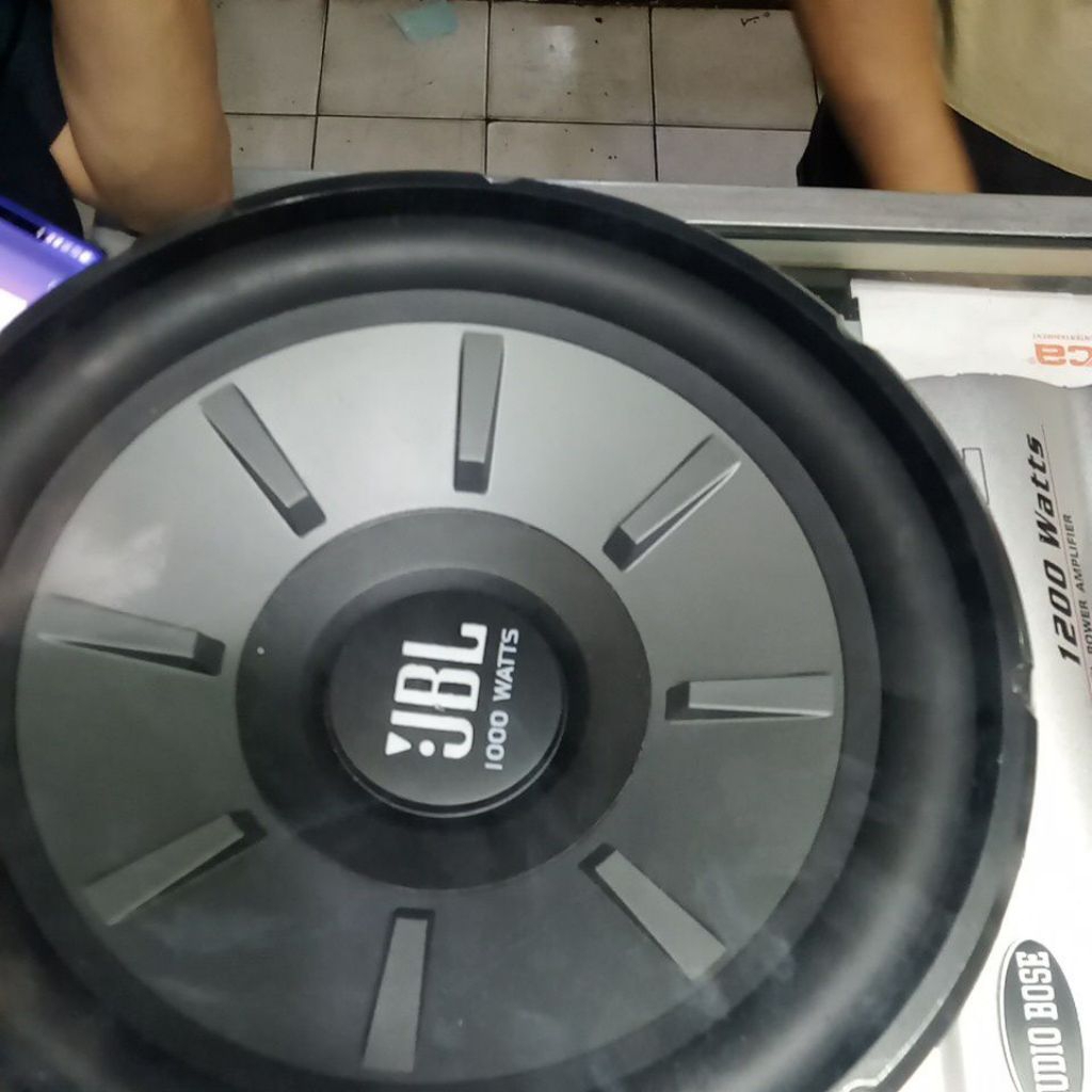 Subwoofer JBL 12 inch
