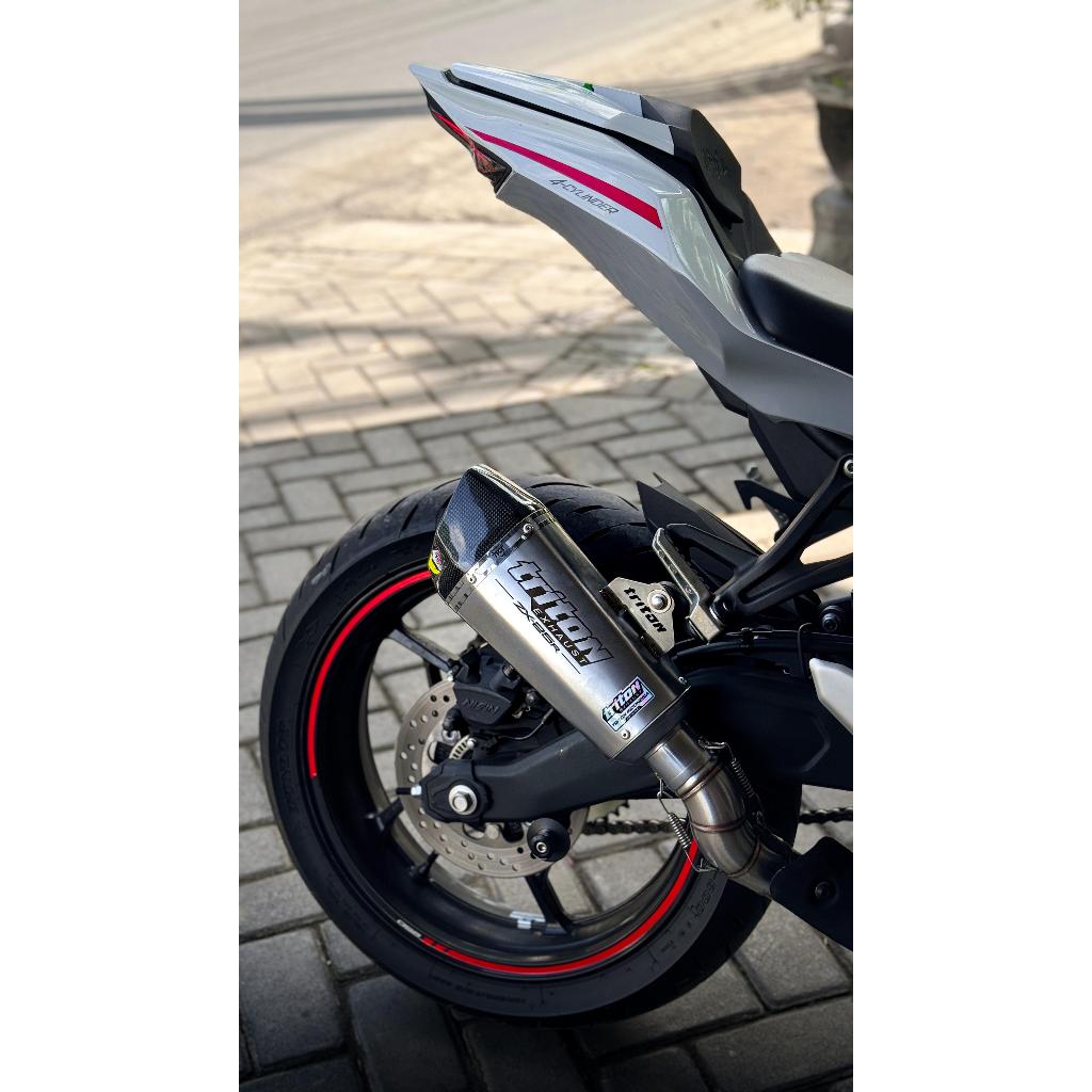 Triton Kawasaki ZX25R ZX25RR ZX25 Slip On Silencer Karbon Kevlar