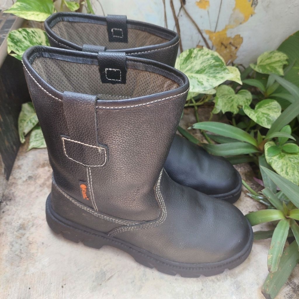 sepatu safety boots second kent size 40(25cm)