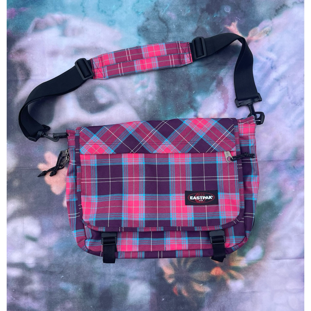 Eastpak sling bag tartan