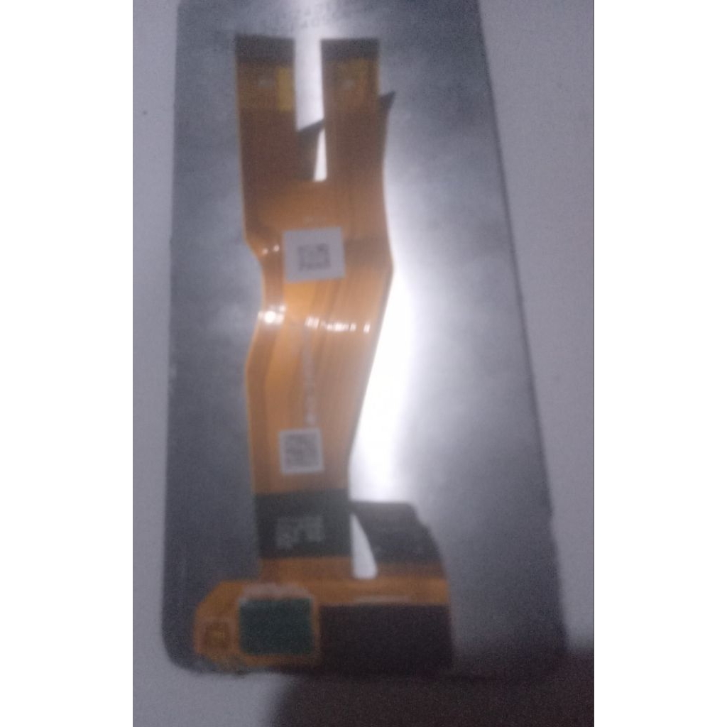 lcd samsung A05 ori copotan minus retak dikit normal garansi