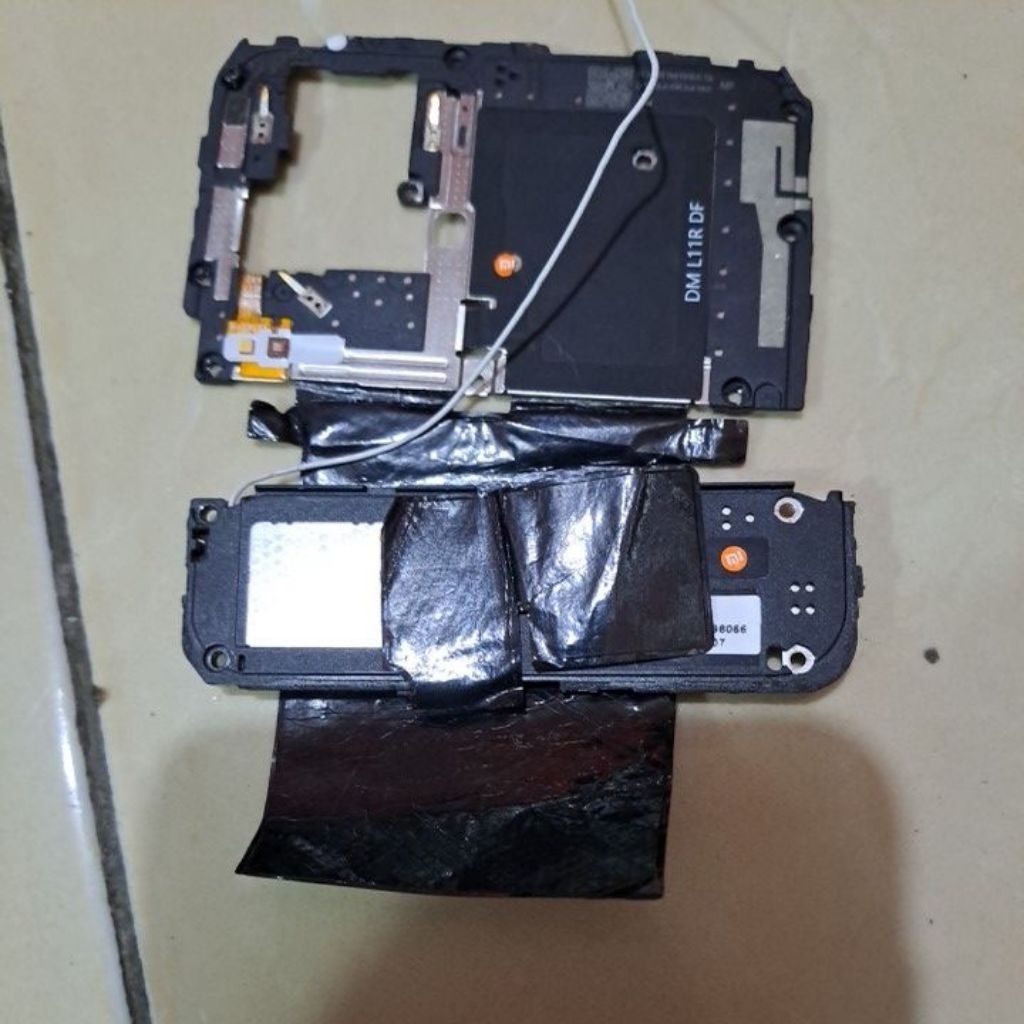 bazer+tutup mesin poco f4 ori bekas.