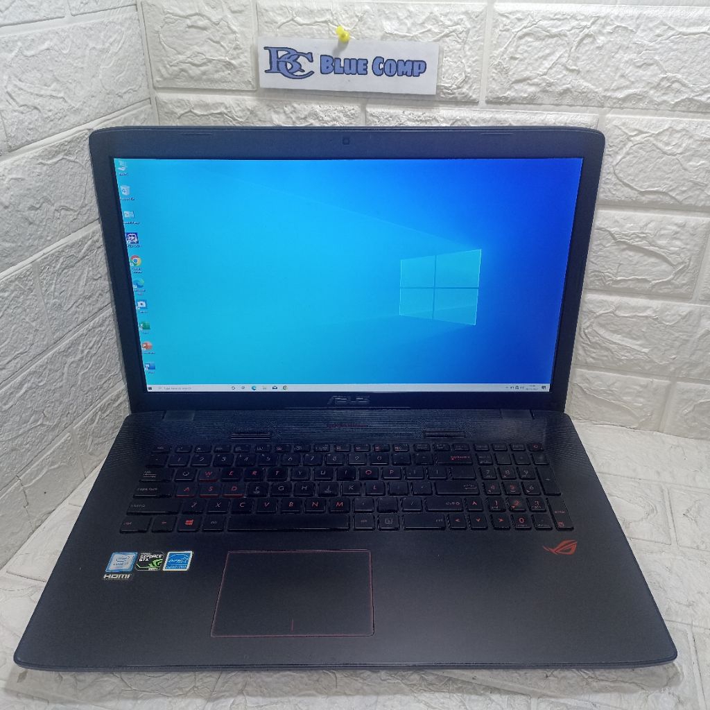Laptop Gaming Asus ROG Core i7 Nvidia GTX Ram 16 GB SSD 256+HDD 500 Layar 17 inch Laptop Gaming Desi