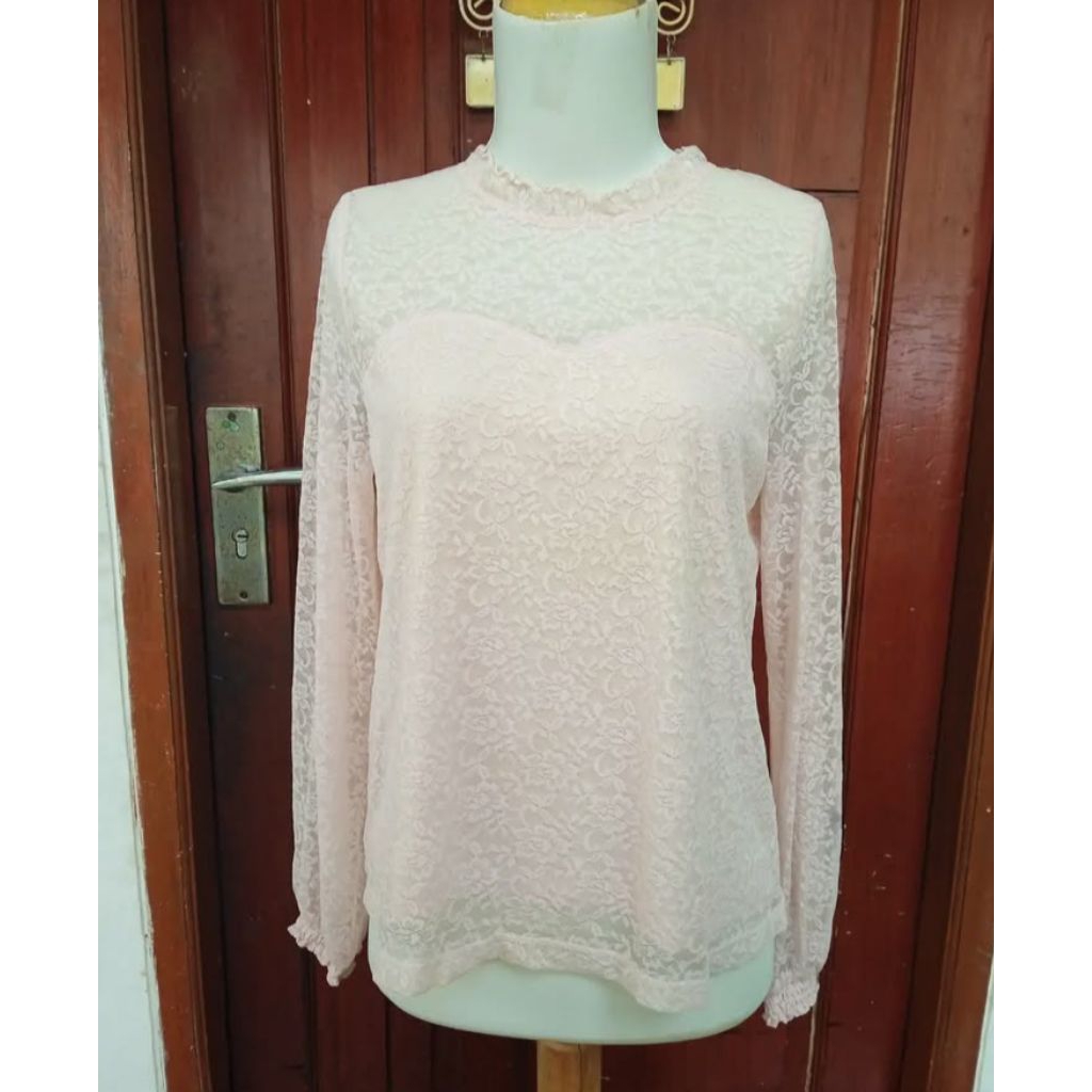 Atasan brukat wanita warna salem