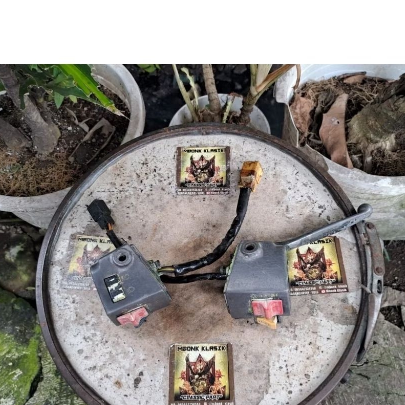 holder saklar suzuki rc100 rc110 crystal ORIGINAL saklar holder suzuki rc100 rc110 crystal holder su