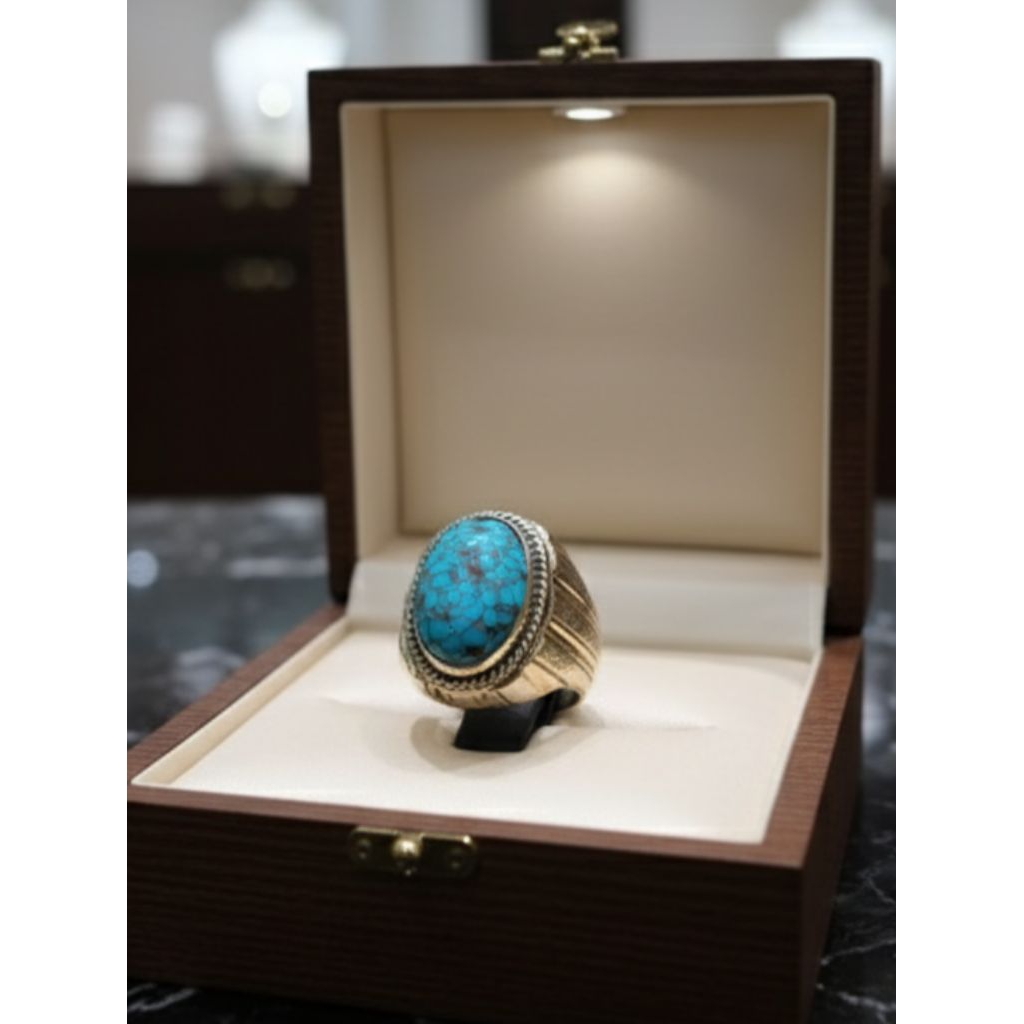 cincin batu akik pirus Mesir urat emas