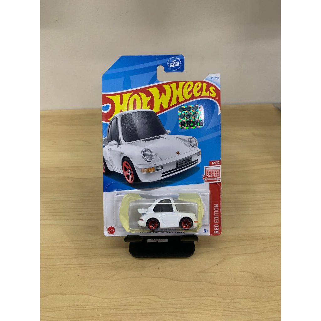 hotwheels Porsche tooned red edition