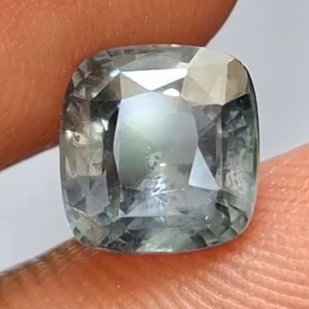 Natural Green Sapphire 2.09ct H Tanzania Super Crystal Full of Luster